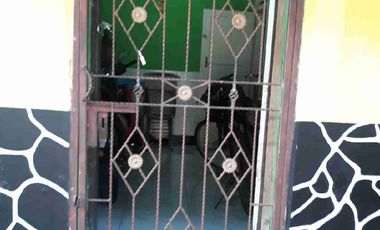 Rumah Murah 2 Lantai Pinggir Jalan Besar Bonus 2 Toko