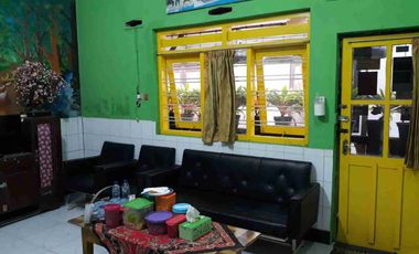 Rumah Murah 2 Lantai Pinggir Jalan Besar Bonus 2 Toko