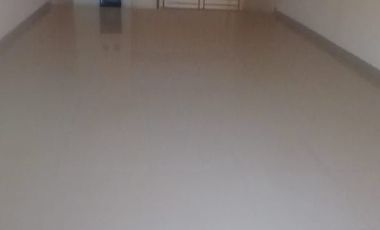 Disewakan Ruko 3,5 Lantai Siap Pakai Di Kecamatan Jatinegara. Jakarta Timur. Dekat stasiun KRL