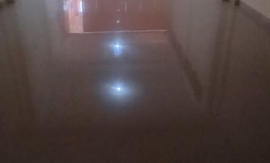 Disewakan Ruko 3,5 Lantai Siap Pakai Di Kecamatan Jatinegara. Jakarta Timur. Dekat stasiun KRL