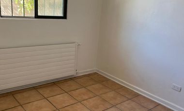 Arriendo casa grande en parcela de 5000 aprox...