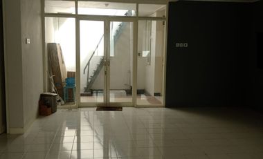 Disewakan Rumah Citraland Murah