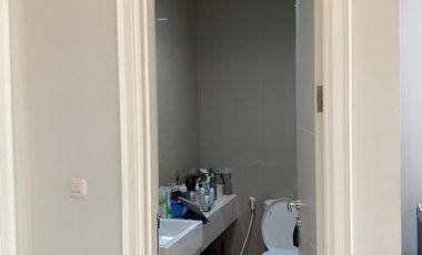 Rumah 3 Lantai American Classic Di Sutera Winona - Alam Sutera