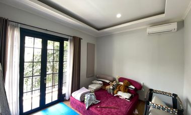 Rumah 3 Lantai American Classic Di Sutera Winona - Alam Sutera