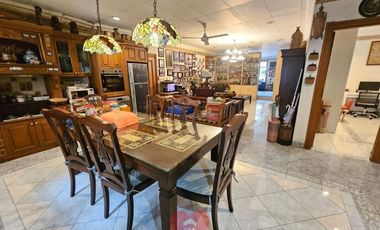 Rumah Bagus dan Asri di Pondok Indah, Jakarta Selatan.