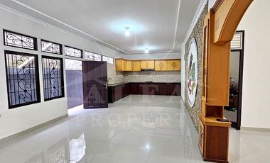 Sewa Rumah Bagus Luas Bebas Banjir Siap Huni Kawasan Aman Nyaman