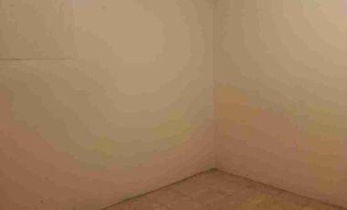 Urdesa,alquiler departamento 2do piso alto,  3 dormitorios , parqueo abierto