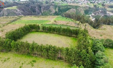Terreno de venta en Otavalo sector Lomatica, ideal para casa de campo