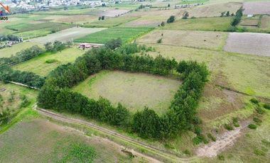 Terreno de venta en Otavalo sector Lomatica, ideal para casa de campo
