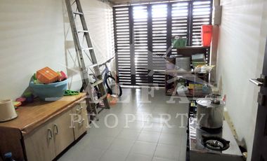 Jual Sewa Rumah 2 Lantai Mewah Furnish Siap Huni