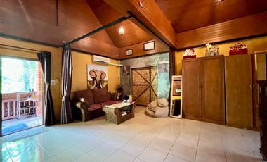Balinese-Inspired Tropical Property with 3 Bedrooms, 3 Bathrooms and Naga Crest Mountain View