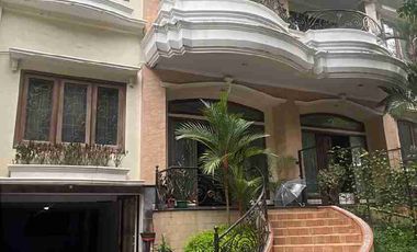 Dijual Rumah mewah Full Furnished