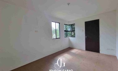 Your Dream Home Awaits at South Grove Estates