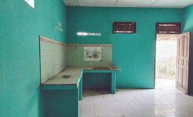 DIJUAL RUMAH HALAMAN LUAS KAWASAN DEMANG LEBAR DAUN PALEMBANG