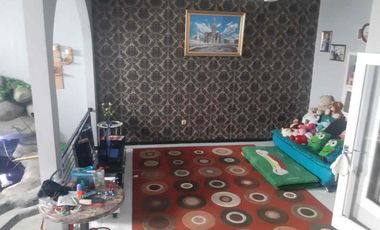 Rumah 2 Lantai Bagus Siap Huni di Garkot