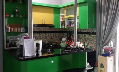 Rumah 2 Lantai Bagus Siap Huni di Garkot