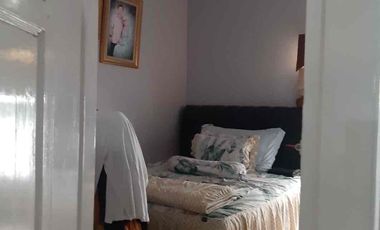 Rumah 2 Lantai Bagus Siap Huni di Garkot