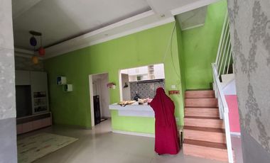 Rumah Siap Huni 2 Lantai Bandung Inten Indah, Darwati Dekat Summarecon Bandung