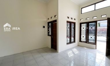 RUMAH DIJUAL DI SOLO MOJOSONGO DEKAT TAMAN JAYAWIJAYA