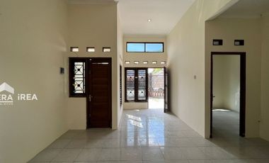 RUMAH DIJUAL DI SOLO MOJOSONGO DEKAT TAMAN JAYAWIJAYA