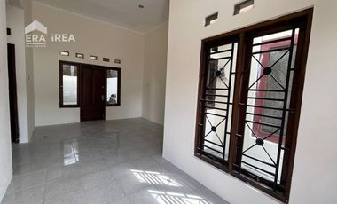 RUMAH DIJUAL DI SOLO MOJOSONGO DEKAT TAMAN JAYAWIJAYA