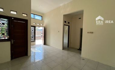 RUMAH DIJUAL DI SOLO MOJOSONGO DEKAT TAMAN JAYAWIJAYA