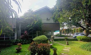 rumah ex kantor kebayoran baru lokasi strategis dekat mall,scbd