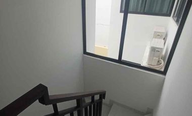 Disewakan Rumah golf island full furnished