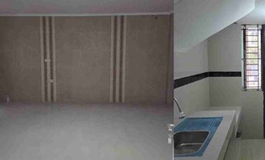 Dijual/Disewa Rumah 2 lantai di Duta Garden Cluster Beverly Hills), Jurumudi Tangerang