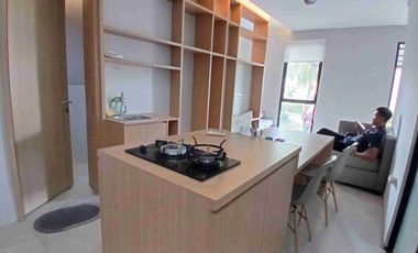 DISEWA RUMAH 2 LANTAI FULL FURNISHED GRAND WISATA BEKASI DEKAT MALL & TOL