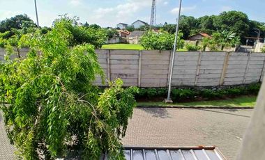 DISEWA RUMAH 2 LANTAI FULL FURNISHED GRAND WISATA BEKASI DEKAT MALL & TOL
