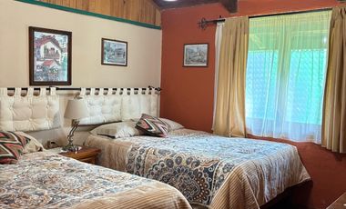 Casa en renta con 2000 metros de jardín Acatitlan