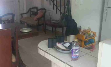 Vendo Cómoda Casa en Conjunto Cerrado con Guardiania 24 horas en Calderón.