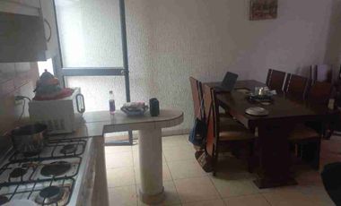 Vendo Cómoda Casa en Conjunto Cerrado con Guardiania 24 horas en Calderón.