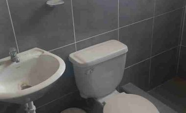 Vendo Cómoda Casa en Conjunto Cerrado con Guardiania 24 horas en Calderón.