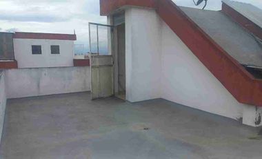 Vendo Cómoda Casa en Conjunto Cerrado con Guardiania 24 horas en Calderón.