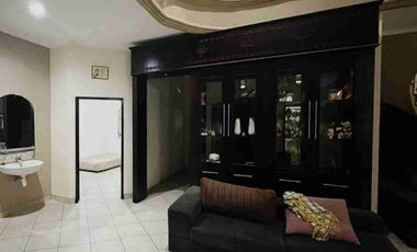 DIJUAL RUMAH 2 LANTAI MEGAH DAN ELIT LOKASI GATSU TIMUR