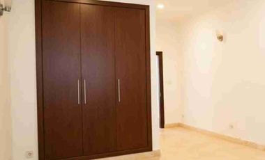 DIJUAL RUMAH 2 LANTAI MEGAH DAN ELIT LOKASI GATSU TIMUR