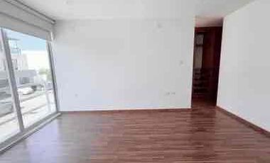 CASA EN RENTA EN LOMAS DE ANGELOPOLIS, PUEBLA