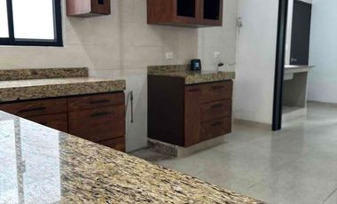 Casa en renta en Privada residencial con amenidades premium,
