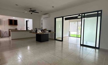 Casa en renta en Privada residencial con amenidades premium,