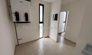 Altos de Juriquilla penthouse en VENTA IO3409