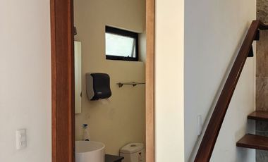 Encantadora casa en renta en el fraccionamiento Triventi con vigilancia 24/7