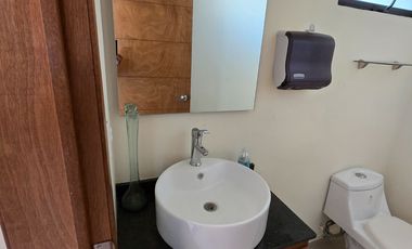 Encantadora casa en renta en el fraccionamiento Triventi con vigilancia 24/7