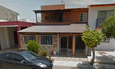 CASA EN VENTA EN SOL DEL PACIFICO, MANZANILLO, COL. 