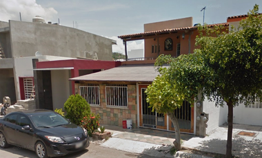 CASA EN VENTA EN SOL DEL PACIFICO, MANZANILLO, COL. 
