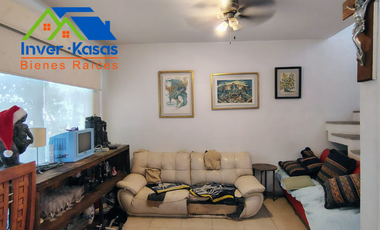 SE VENDE CASA CON ROOF GARDEN, CON ALBERCA EN CONDOMINIO, APLICA CREDITOS