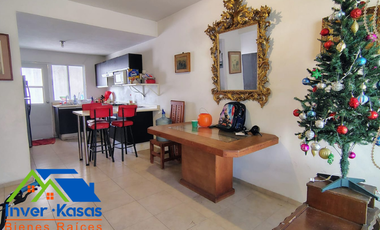 SE VENDE CASA CON ROOF GARDEN, CON ALBERCA EN CONDOMINIO, APLICA CREDITOS