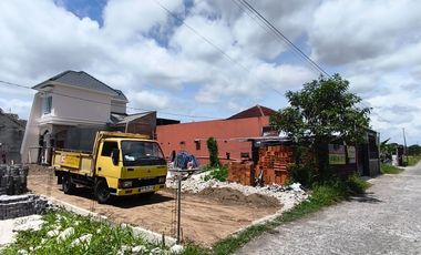 Rumah 2 Lantai Murah Di Potorono, 300mtr Jalan Wonosari