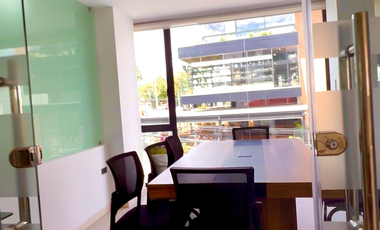 En Cuenca, hermosas oficinas y piso comercial en renta. A estrenar! precios en la descripción